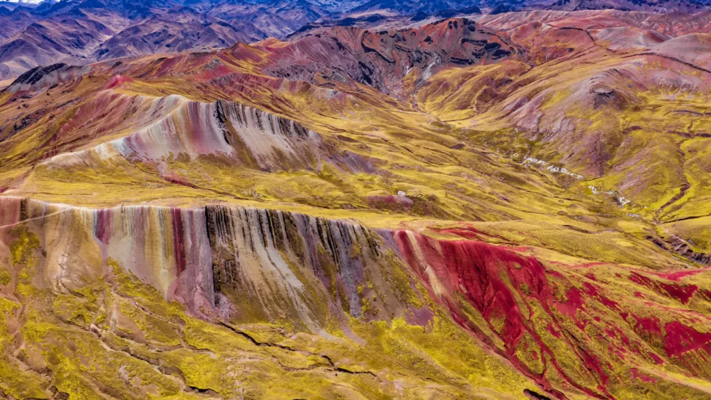 Rainbow Mountain Peru: A Colorful Adventure in the Andes